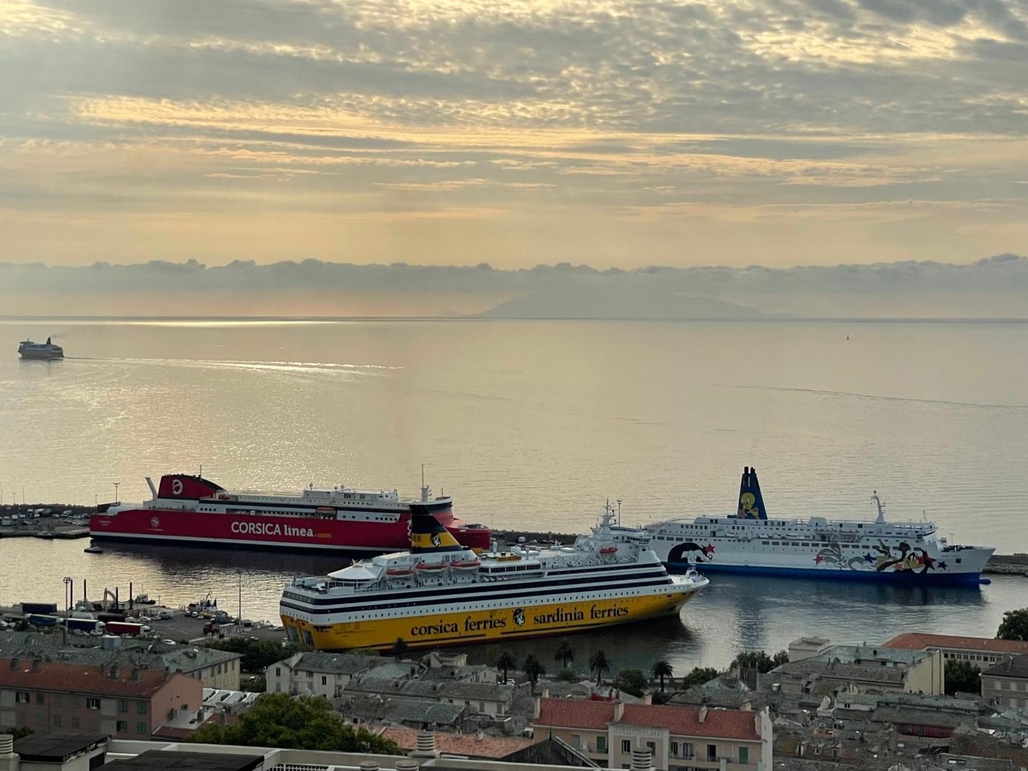 F3 Gd Standing 87 M2 Extraordinaire Vue Mer Pano Μπαστιά Εξωτερικό φωτογραφία